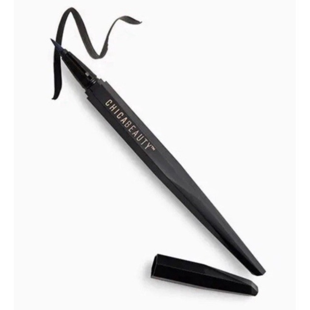 Chica Beauty MIRAME Matte Black Liquid Eyeliner 0.5 ml Long Lasting No‎ Smudge